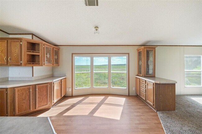 Foto del edificio - 136 Country Oaks St