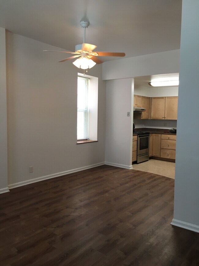 Foto del edificio - 3504 Vista Ave