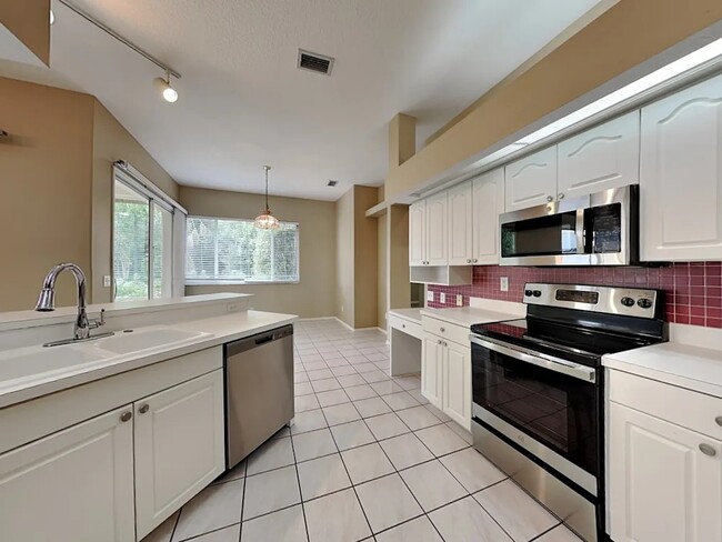 Foto del edificio - 3716 72nd Terrace E