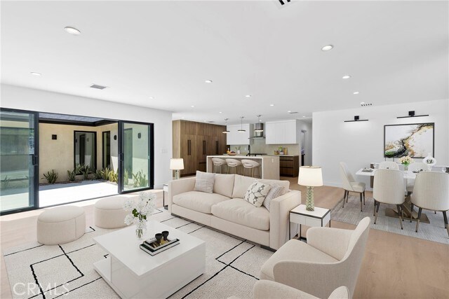Foto del edificio - 5903 Donna Ave
