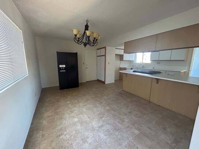 Building Photo - 1311 Oceanaire Dr