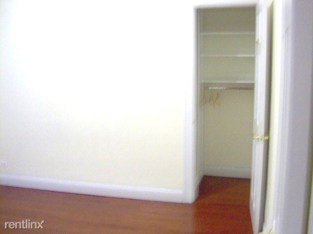 Foto del edificio - 240 Convent Ave