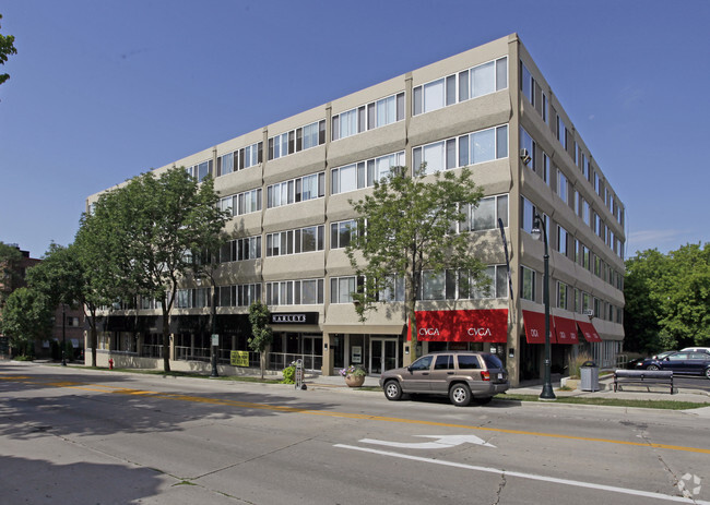 El edificio de Lakewood - Oakland Avenue Apartments