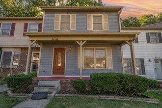 Building Photo - 311 E Montcastle Dr