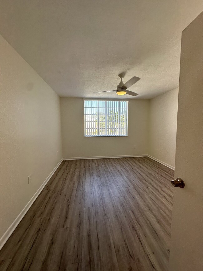 Foto del edificio - Move in ready 2 bedroom/2 bathroom!