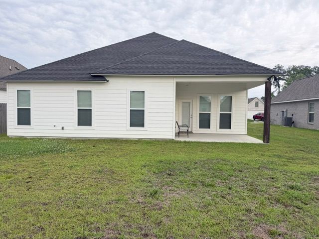Building Photo - 75429 Victoria Dr