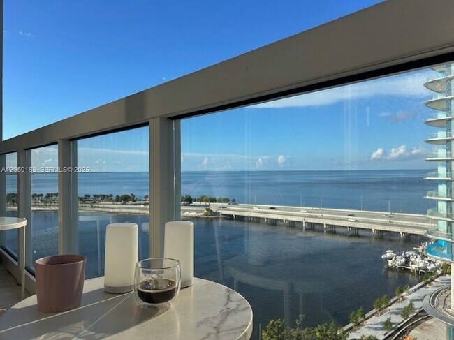 Building Photo - 2451 Brickell Ave