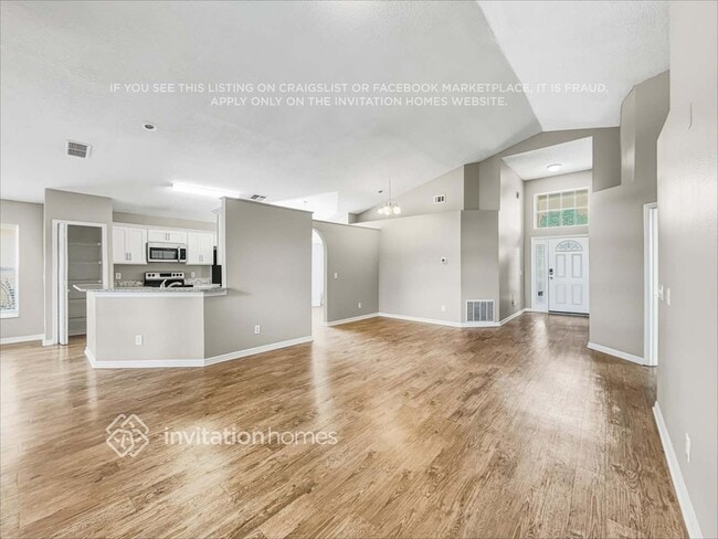 Building Photo - 12864 Maribou Cir