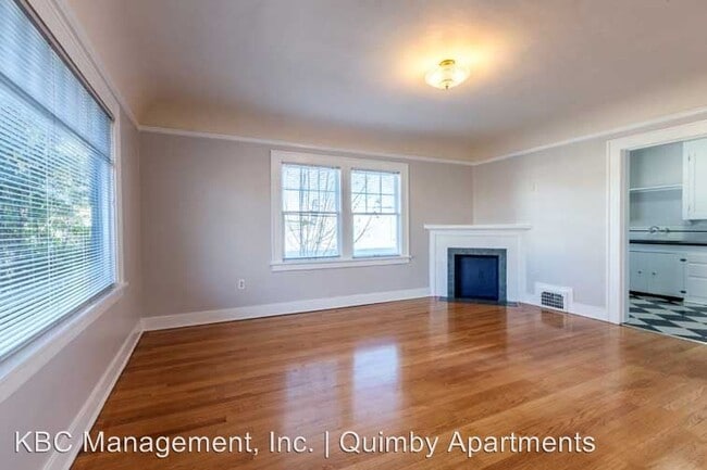 Building Photo - 1 br, 1 bath Apartment - 2256-66 NW Quimby St