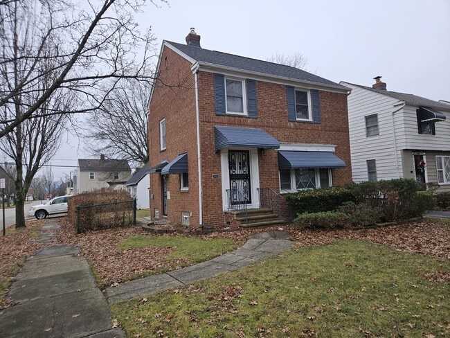 Foto del edificio - 17216 Talford Ave