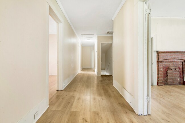 Foto del edificio - 1031 Ash St