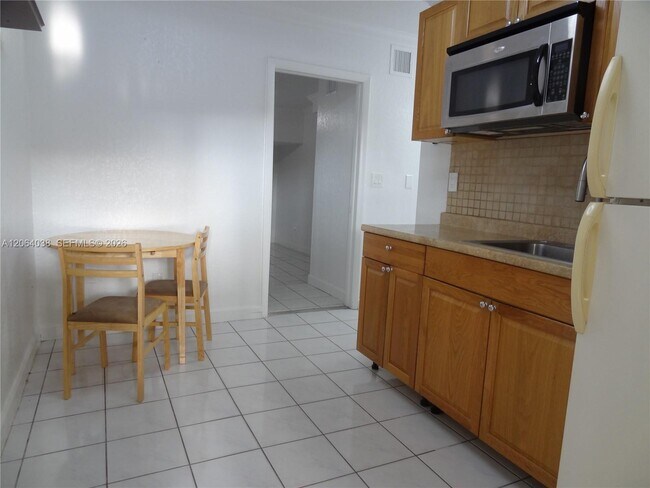 Foto del edificio - 9661 SW 148th Pl