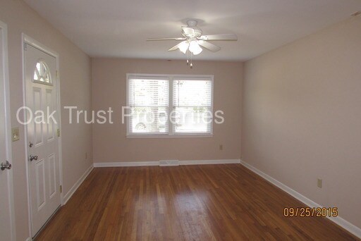 Foto del edificio - Evanston Estates