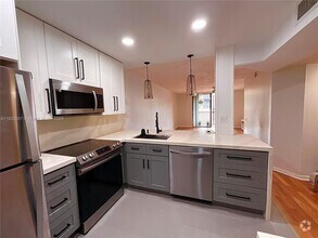 Building Photo - 10501 W Broward Blvd