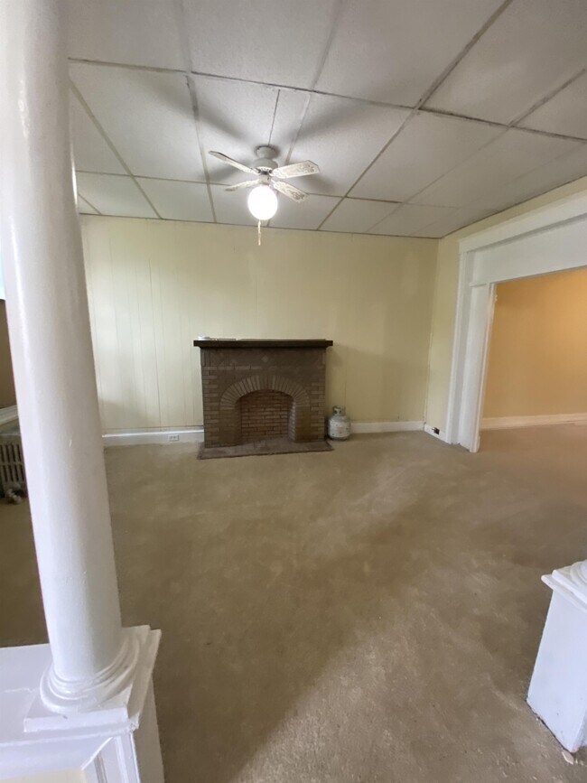 Foto del edificio - 506 Lyndhurst St