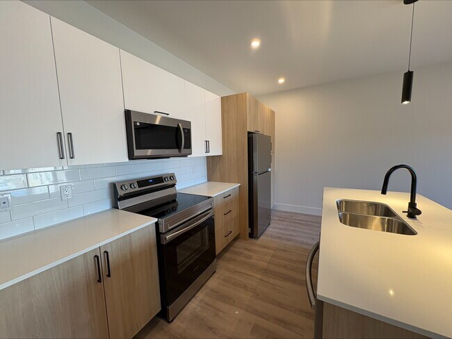 Photo du bâtiment - 1035 Melanson Rd