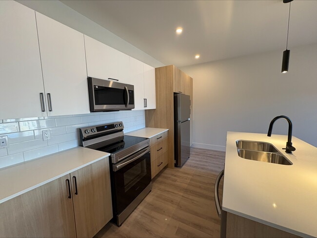 Photo du bâtiment - 1035 Melanson Rd