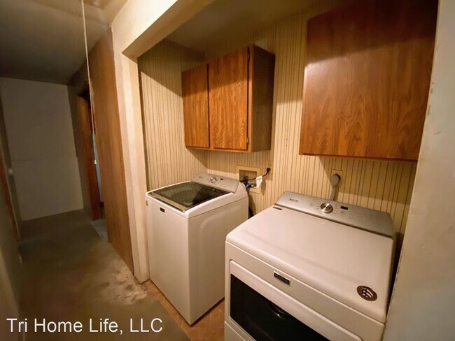 Foto del edificio - 3 br, 2 bath House - 3241 S Marshall St
