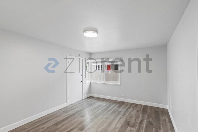Foto del edificio - 122 Asbury St
