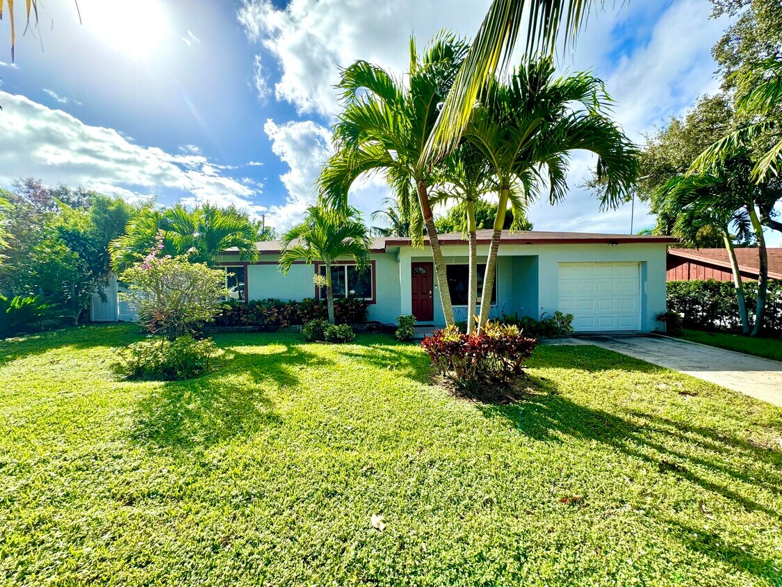 Foto principal - 1719 15th Ave N