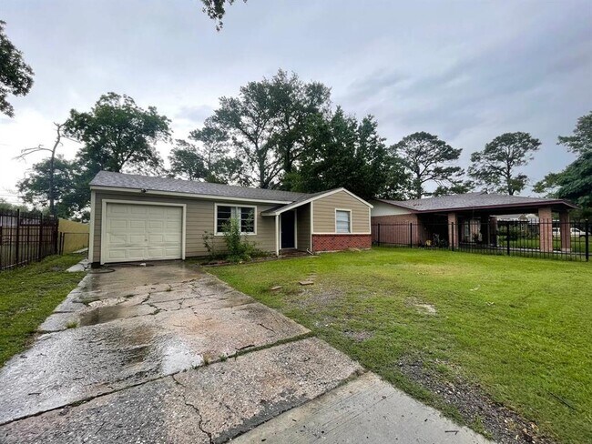 Foto del edificio - 4827 Bethany Ln