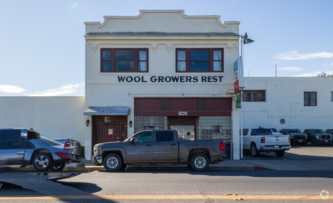 Wool Growers Restaurant of Los Banos has been around for over 100 years.