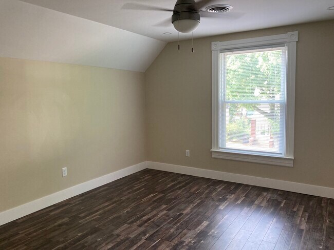 Sala de estar - 916 Harrison Ave