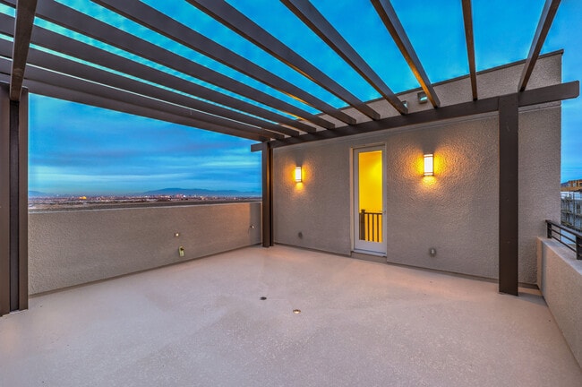 Building Photo - 3346 Esker Rdg Ave