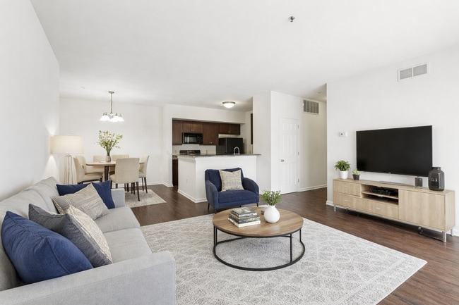 Interior Photo - Autumn Park Apartments