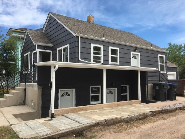 Building Photo - 2112 Seymour Ave