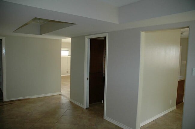 Foto del edificio - 7514 Romney Rd