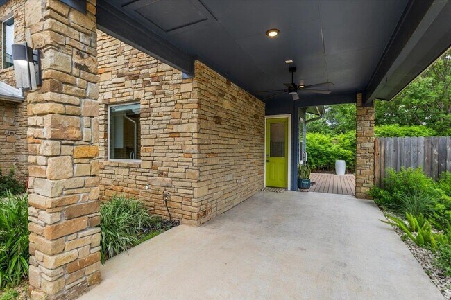 Foto del edificio - 913 Stobaugh St