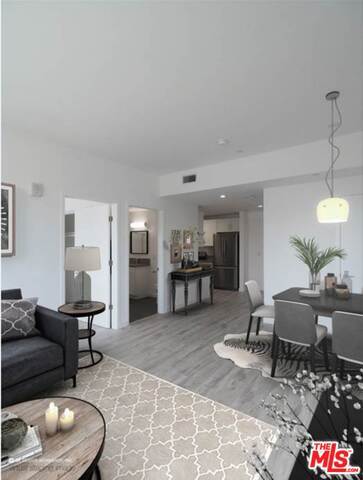 Foto del edificio - 1229 S Kingsley Dr