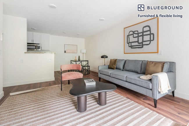 Building Photo - 141 Saratoga Ave