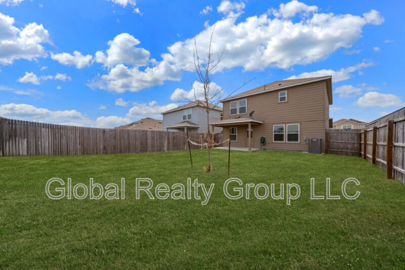 Primary Photo - 6022 Bluestem Wy