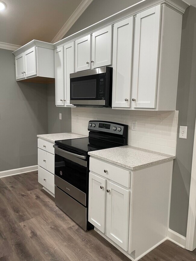 16 Lilly Ann Crt Ward Ar 72176 House for Rent in Ward, AR