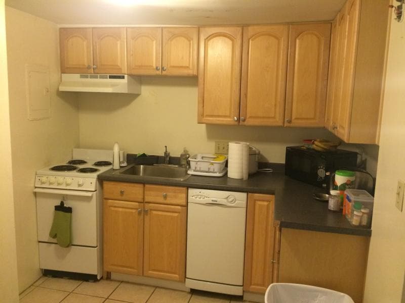 148 Sutherland Rd Unit 1, Boston, MA 02135 Condo for Rent in Boston, MA