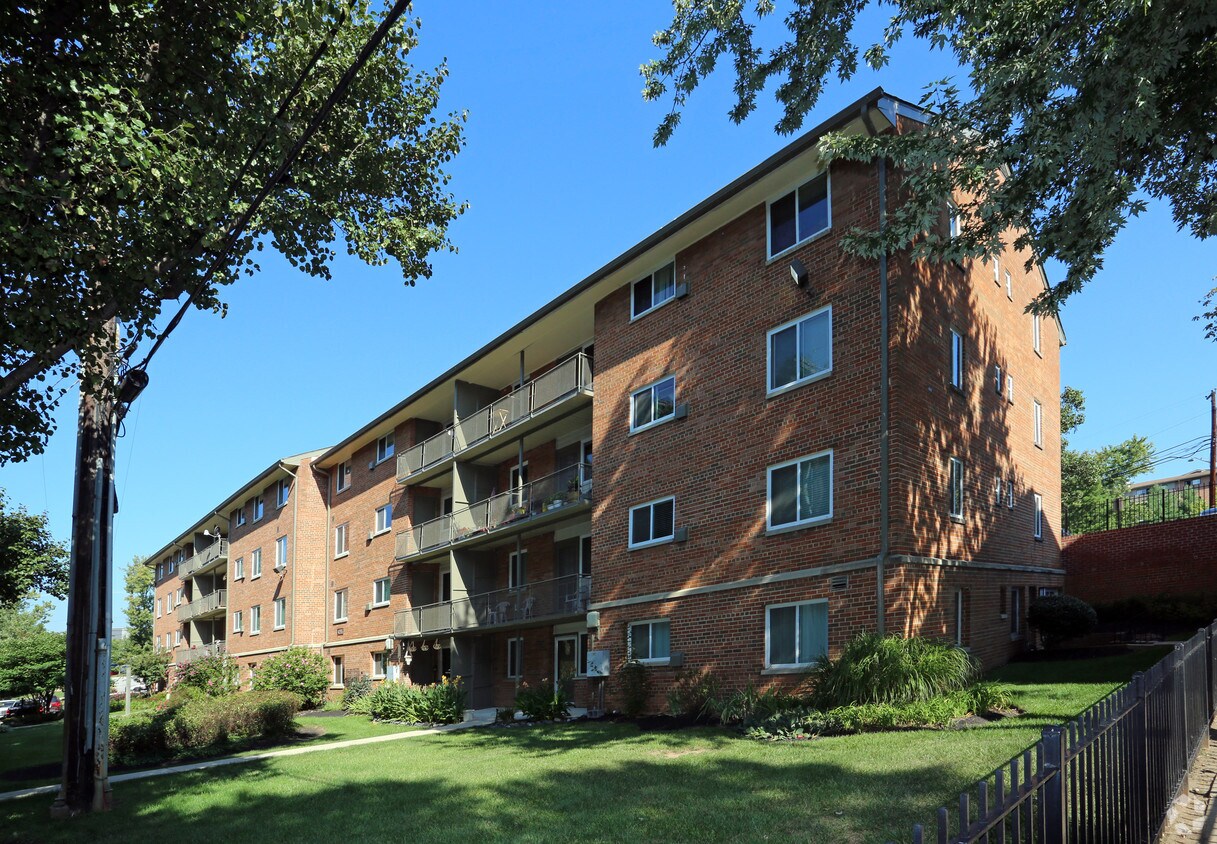 Gateway Gardens Apartments in Bladensburg, MD