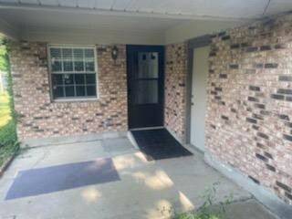 Building Photo - 8763 Meadowcreek Dr