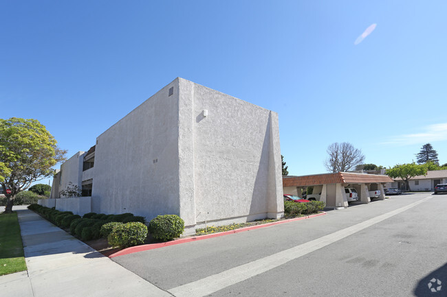 Building Photo - Oxnard Village Apartments