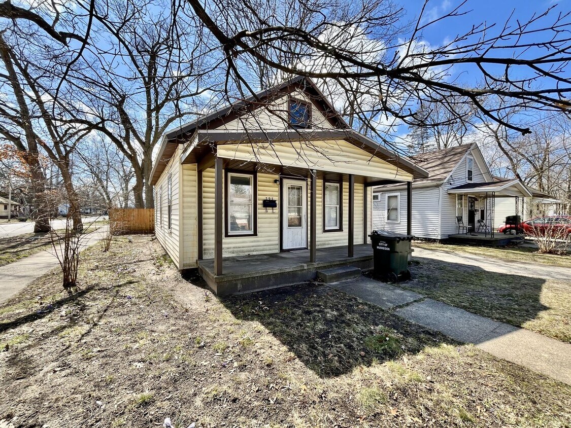 Primary Photo - Two Bedroom Home in Muskegon