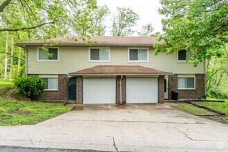Building Photo - 4501-4503-4503 W Millbrook Dr