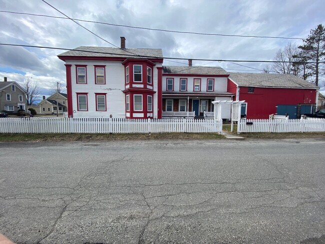 Foto del edificio - 196 Main St