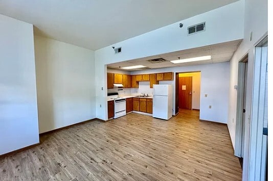 Building Photo - Blume Lofts