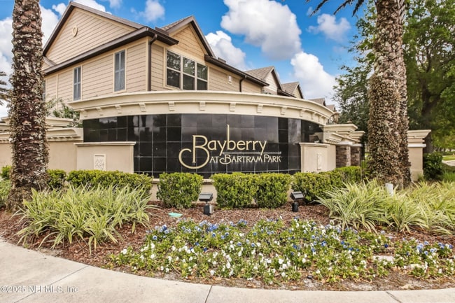 Building Photo - 7041 Beauhaven Ct