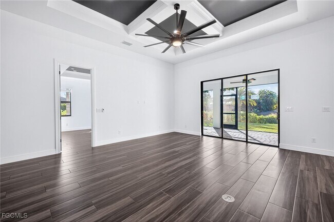 Building Photo - 332 SW 26th St