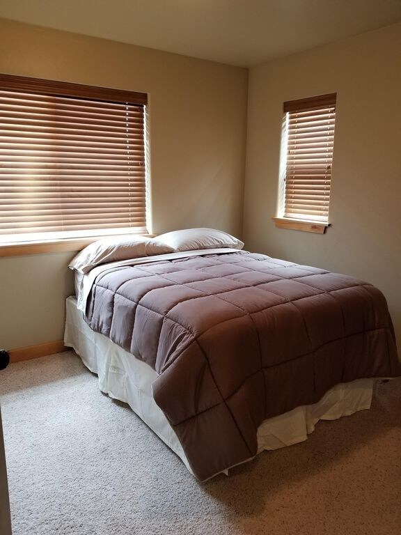 Foto del edificio - 113 Forest Grove Lane