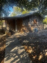 Building Photo - 1511 Old Ranch Rd 12