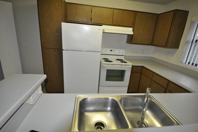 Building Photo - 4090 N Pine Island Rd