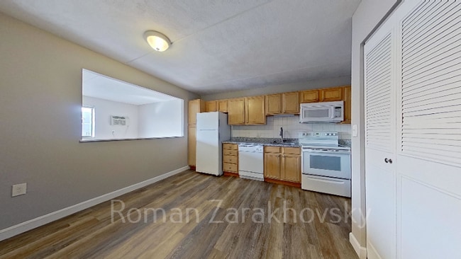 Foto del edificio - 12 Cottage Ct